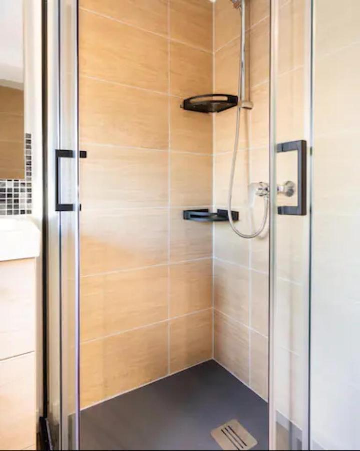 Appartement T2- Le Bon Accueil / Wifi / Parking Angulema Exterior foto